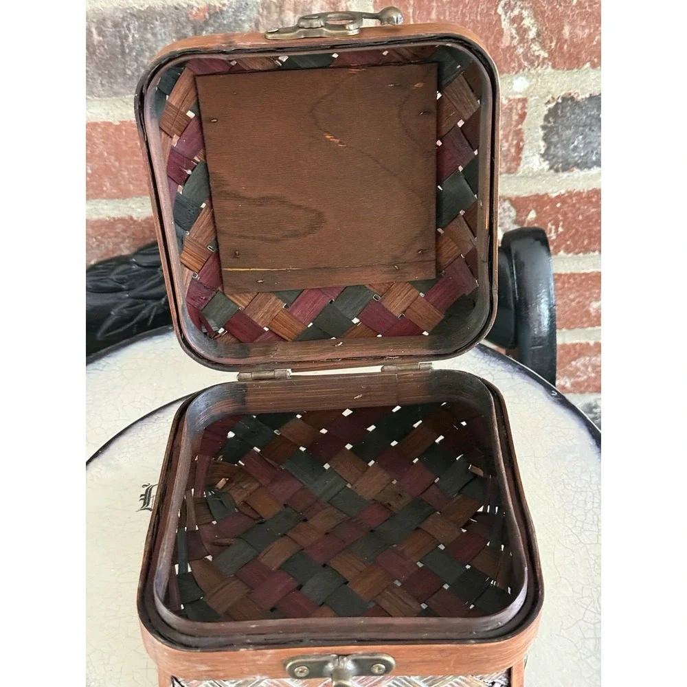 Vintage Wicker Weave Chest Basket Rattan Wood Treasure Hinged Box‎ Decor,
